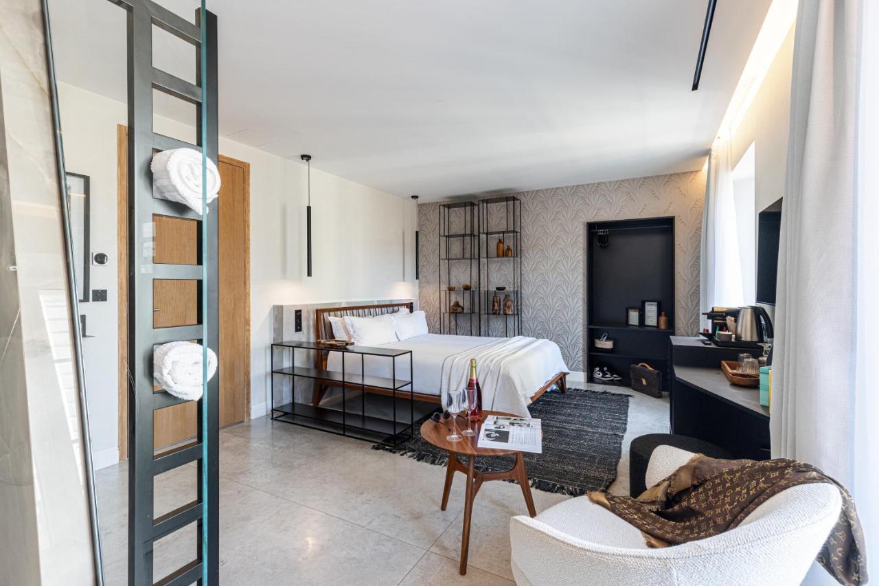 Le Dortoir Boutique Suites 2*